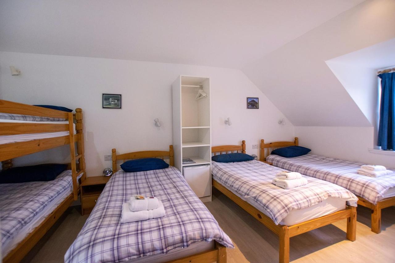 Corran Bunkhouse Hotel ภายนอก รูปภาพ Hostel room in Iceland