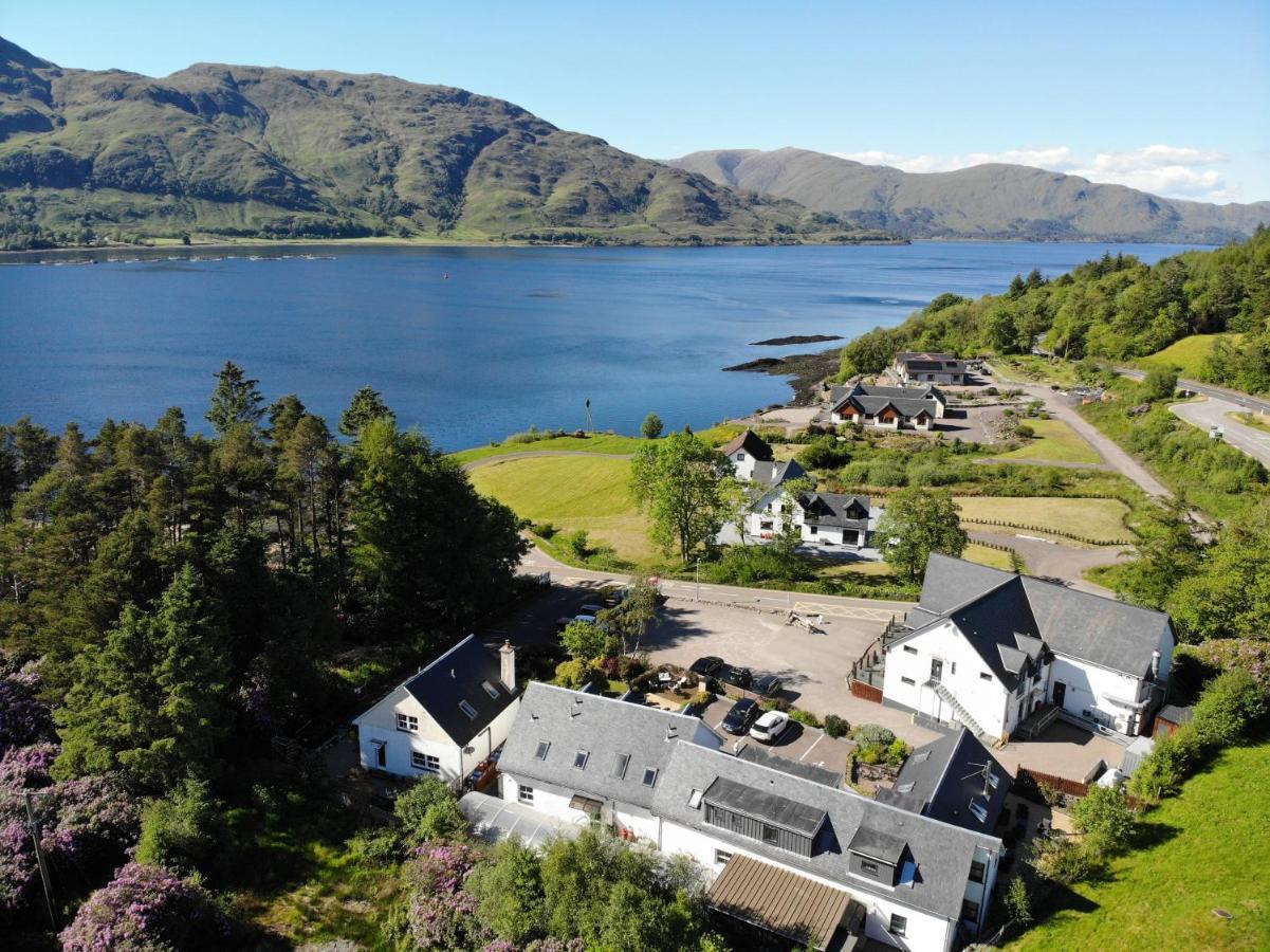 Corran Bunkhouse Hotel ภายนอก รูปภาพ The hotel